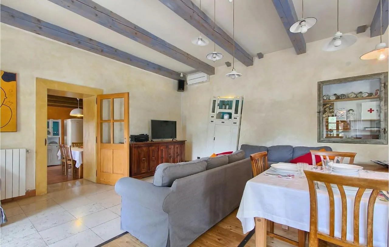 רוביני Villa Bura